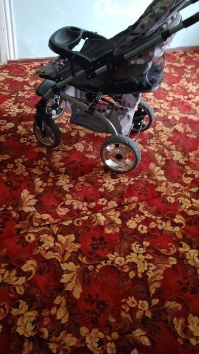 kolyaska sotuv uchun