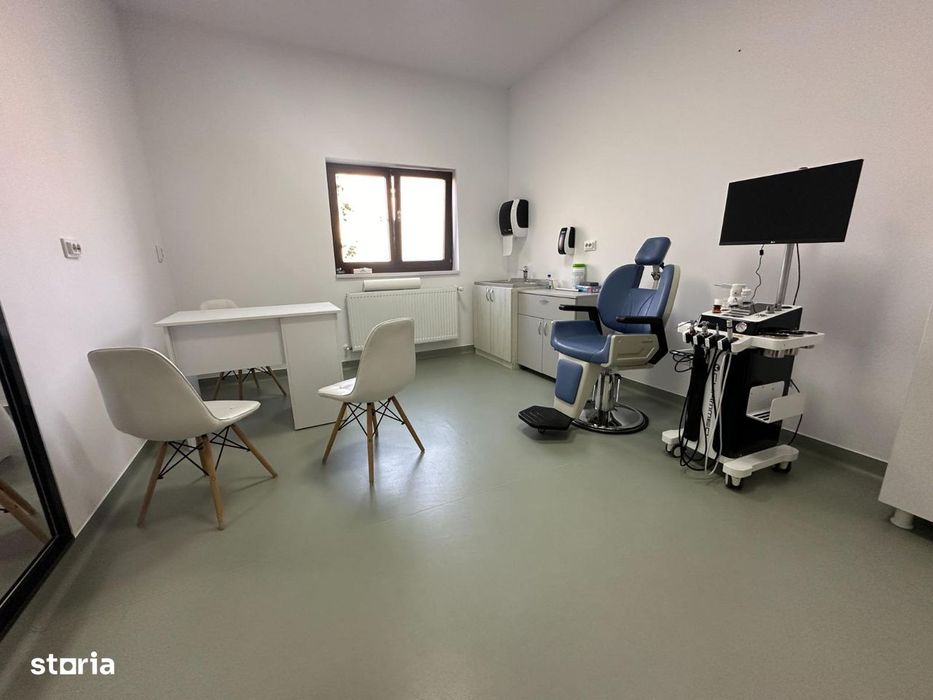 Vand spatiu comercial clinica  inchiriat pe 8 ani randament 10-15%