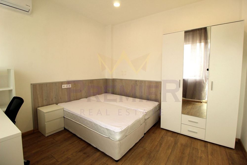 Дава се под наем Четиристаен апартамент в Варна, Окръжна болница - 130 кв.м за 1200 € - Снимка #7