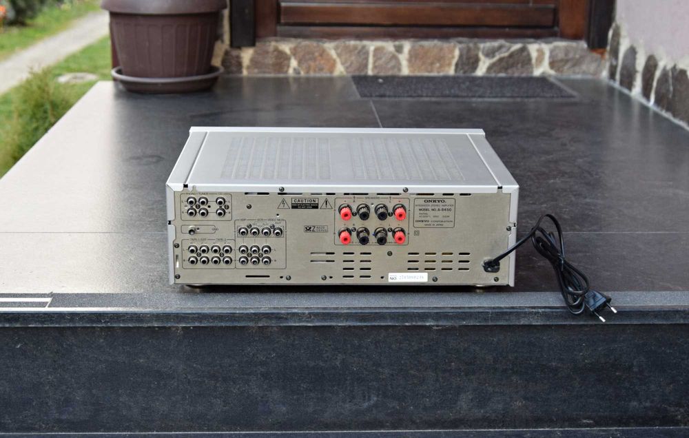 Amplificator Onkyo A-8450 Integra