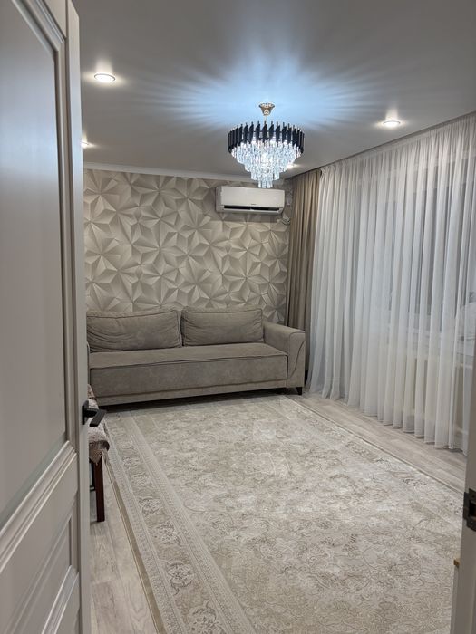 Квартира Трех-Комнатная