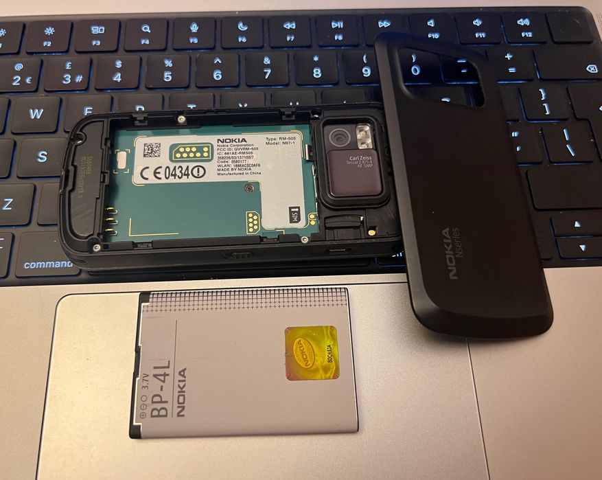 Telefon Nokia N97 - CA NOU ! RARITATE Colectie Vintage