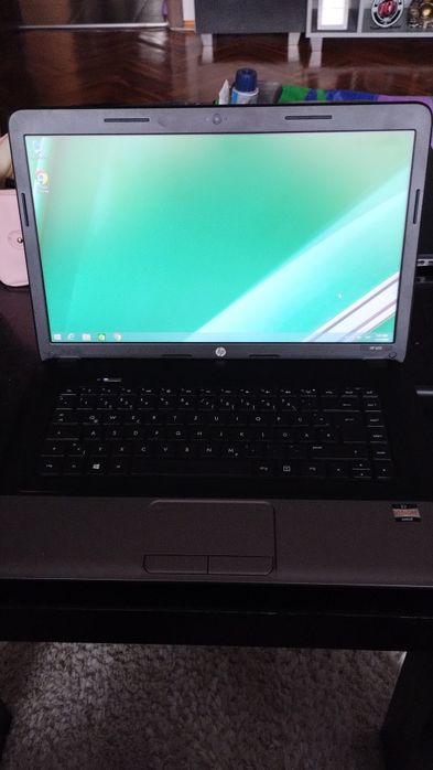 Лаптоп hp 655 неразличим от нов