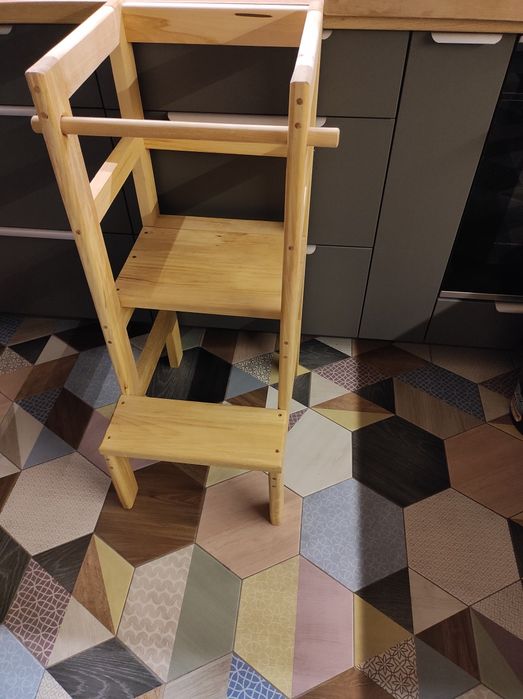 Кула монтесори масив Learning Tower