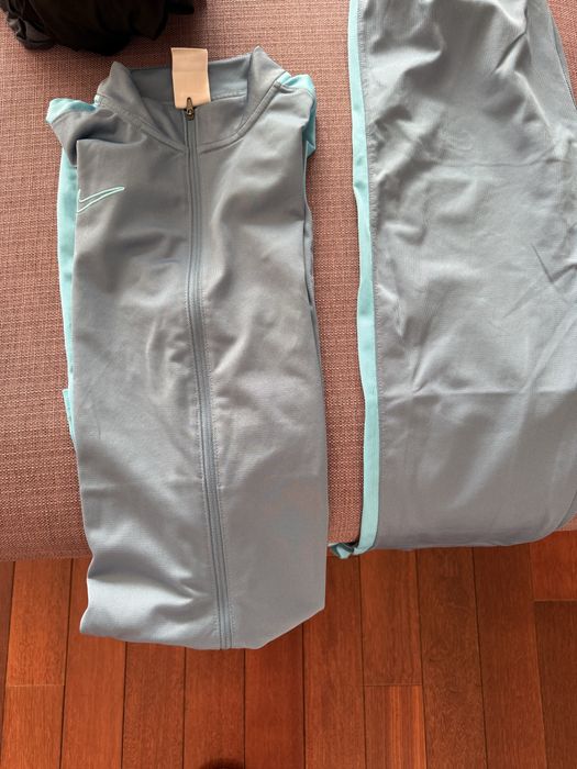 Оригинален екип nike юношески ръст 158-170