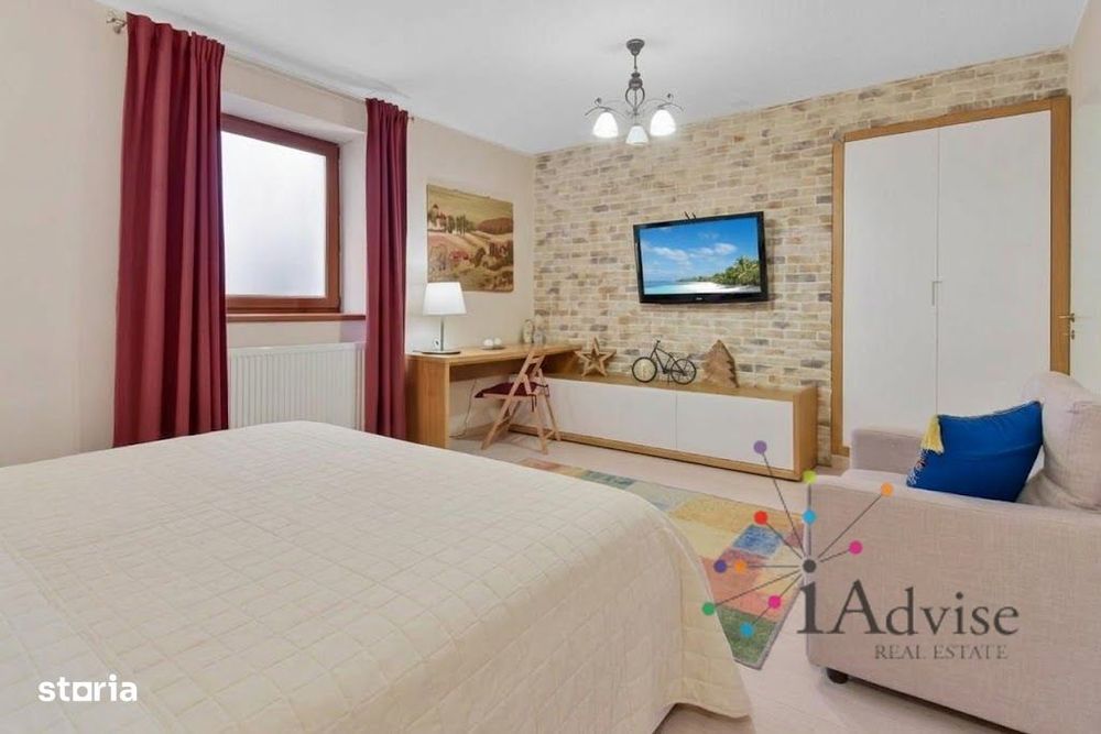 Garsonieră pretabilă pentru regim hotelier — Centru Istoric, Brașov — fotografia 2