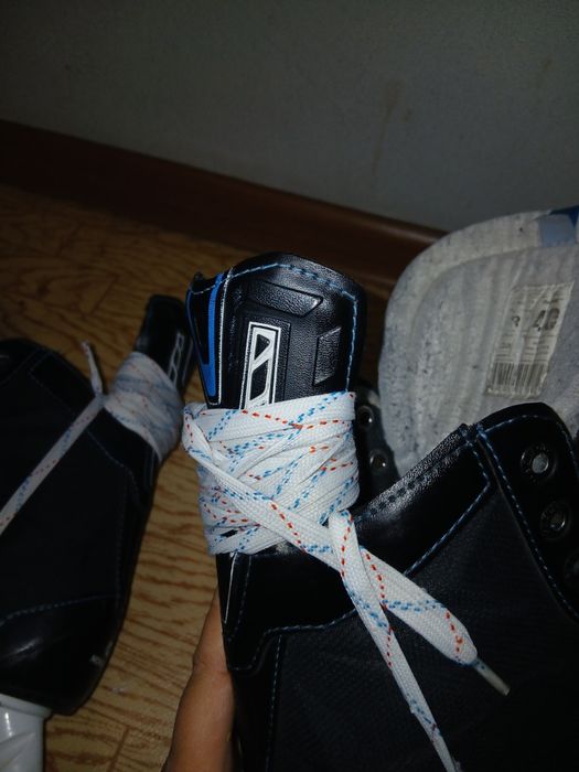 продам коньки 40р,отличное состояние