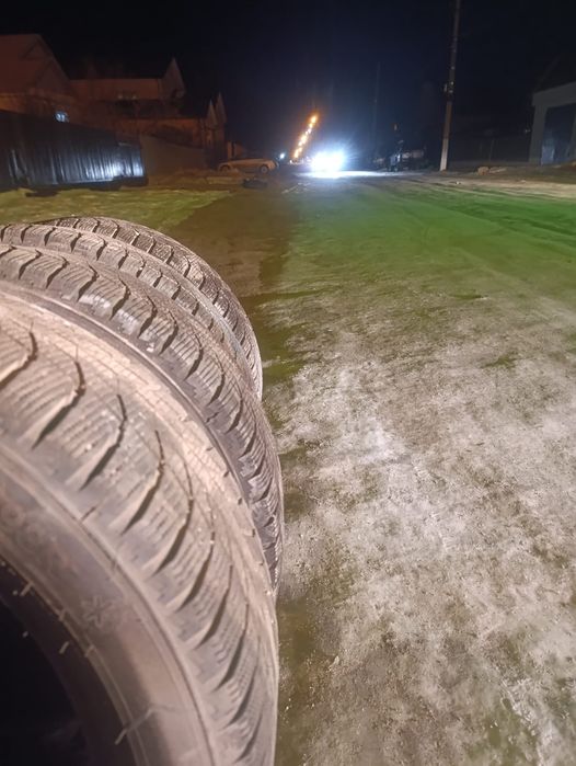 Продам зимние шины R17
