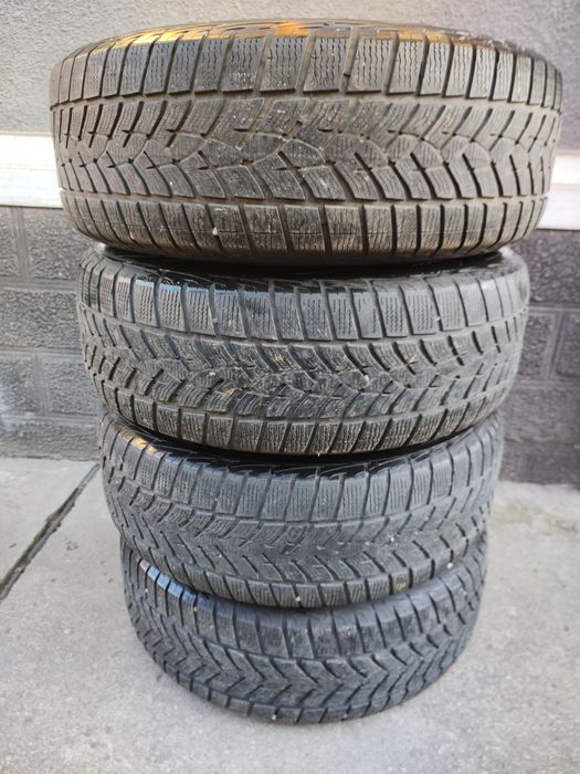 Vând Set Jante Aliaj Audi Q5+Cauciucuri 235/65/17 M+S Goodyear Q3,A4
