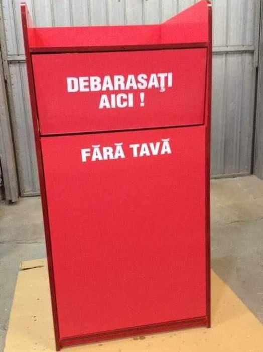Cos gunoi/pubela plastic/debarasator tip fast food cu suport tavi