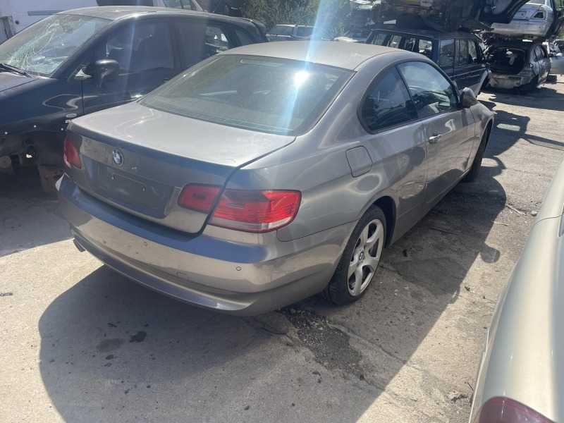 BMW 320 D E92 177 к.с. на части