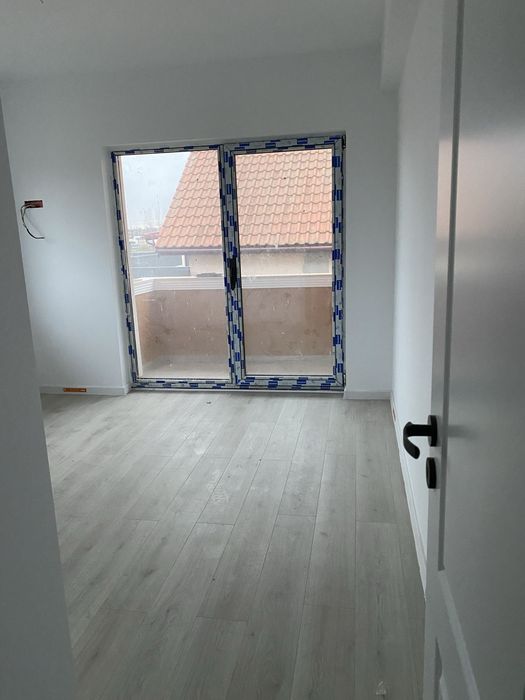 PROPRIETAR vand Duplex Mosnita Noua 120 mp la asfalt/șosea 4 camere