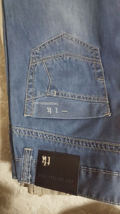 Стильные брюки, фирменные