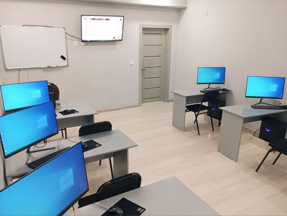 3Ds MAX , Компас-3D , AutoCad, Revit.