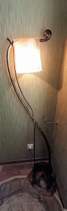 Торшер, светильник напольный