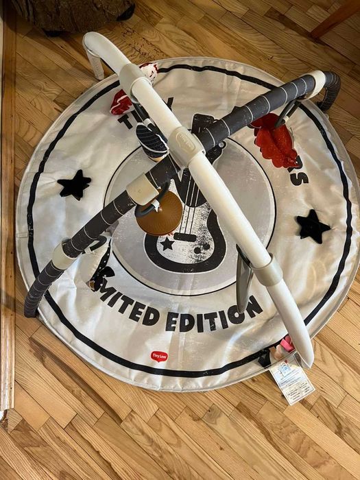 Музикална активна гимнастика Tiny Love Limited Edition (4 в 1, 0-36м)