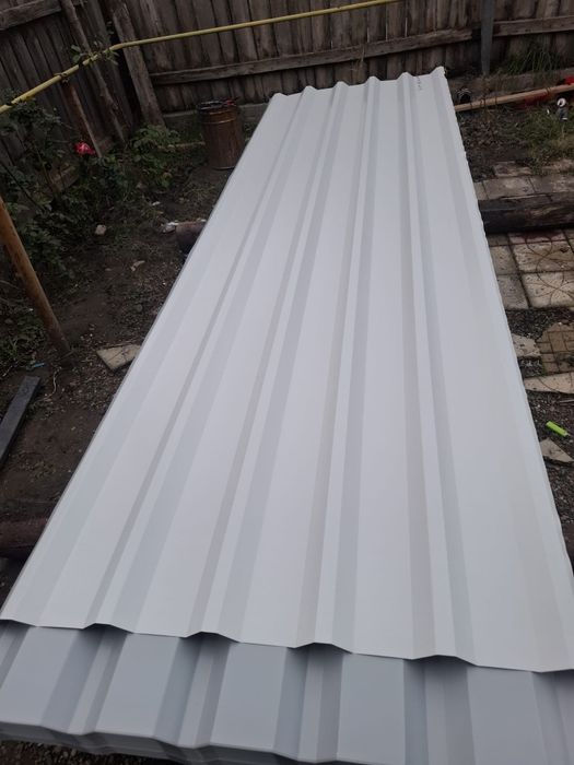 Vând tablă cutată h35 preț  bomba⁉️⁉️⁉️⁉️⁉️
3metri 
4,20metri lungime