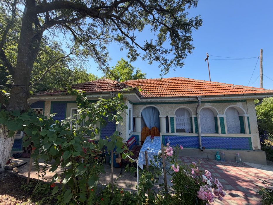 Casa autentica de vanzare
