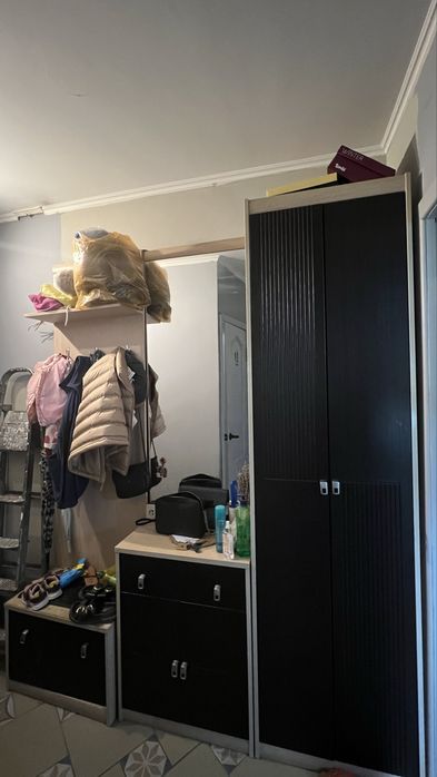 Шкаф для прихожей
