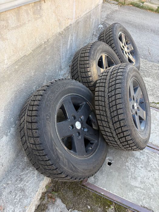 Зимни гуми и джанти за JEEP GRAND CHEROKEE 245/65/17