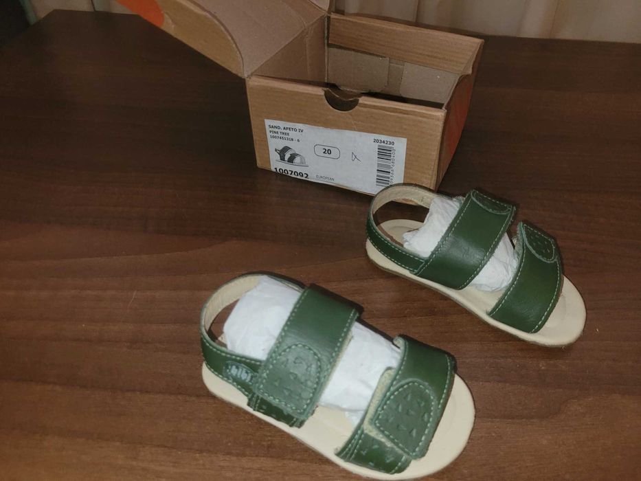 Pachet 2 perechi de sandale Bibi Afeto -  Verde 20 EU  & Camel 21 EU
