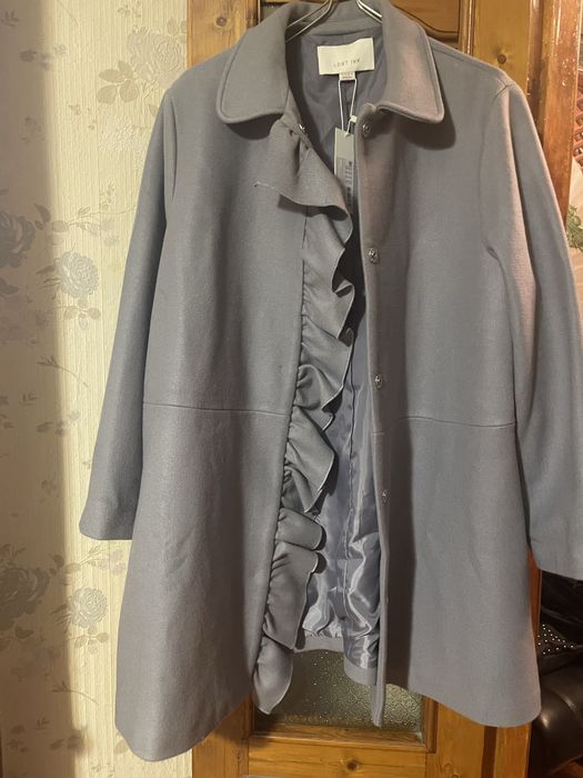 Продам пальто………