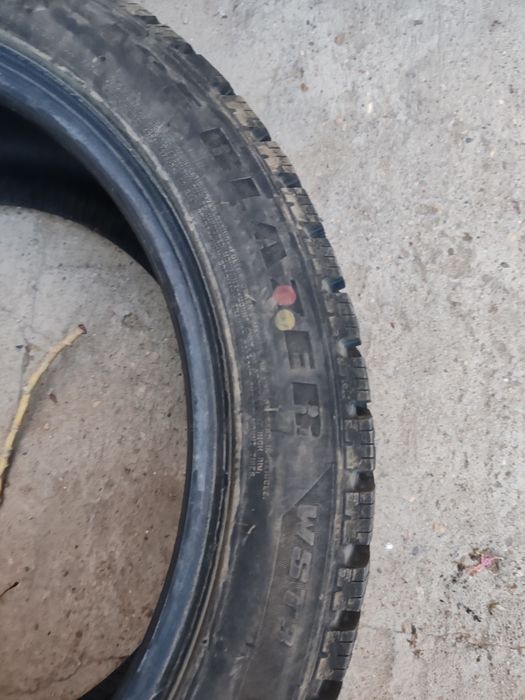 Продам резину состояние новое