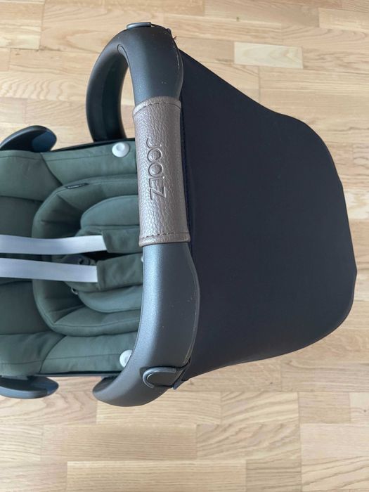 Scoica Joolz x Maxi Cosi Pebble 360 + baza IsoFix, Essential Green