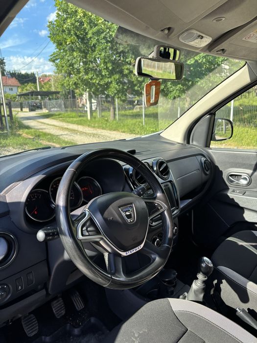 DACIA Lodgy 2021 — imagine 3