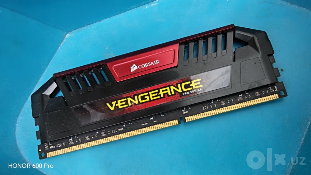 Corsair Vengeance DDR3 8gb 2400mhz