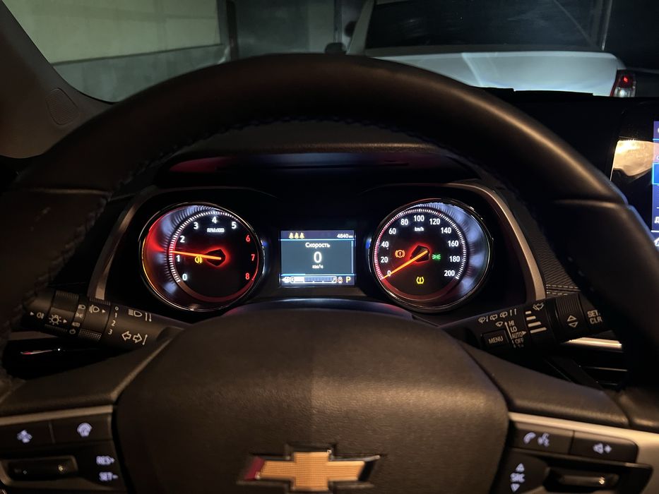 Tracker 2 premier plus 2024