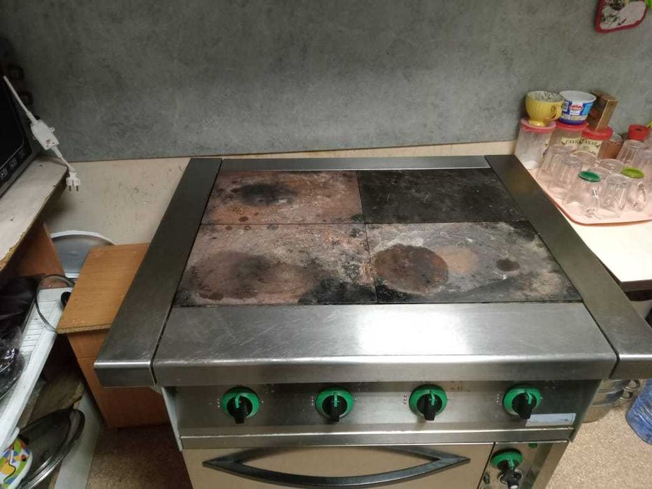 Продам промышленную электрическую печь.