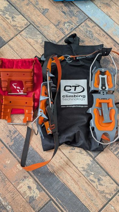 Kit avalansa ortovox, ham escalada, coltari automati,clapari rossignol