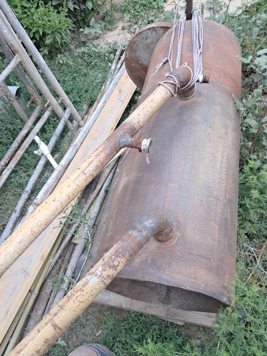 Katyol ishlatilmagan hammanarsasi Joyda o'tinda ishlidi