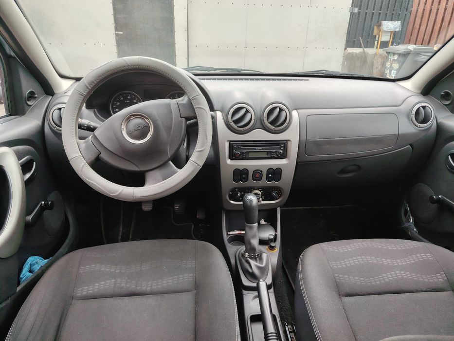 Vând Dacia sandero Stepway