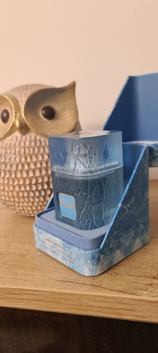 Vând parfum barbati