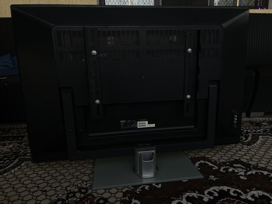 Продам телевизор