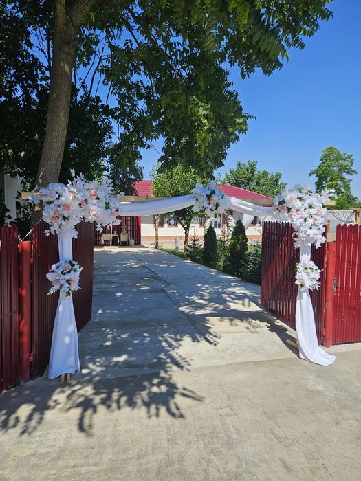 Cort de inchiriat pentru evenimente