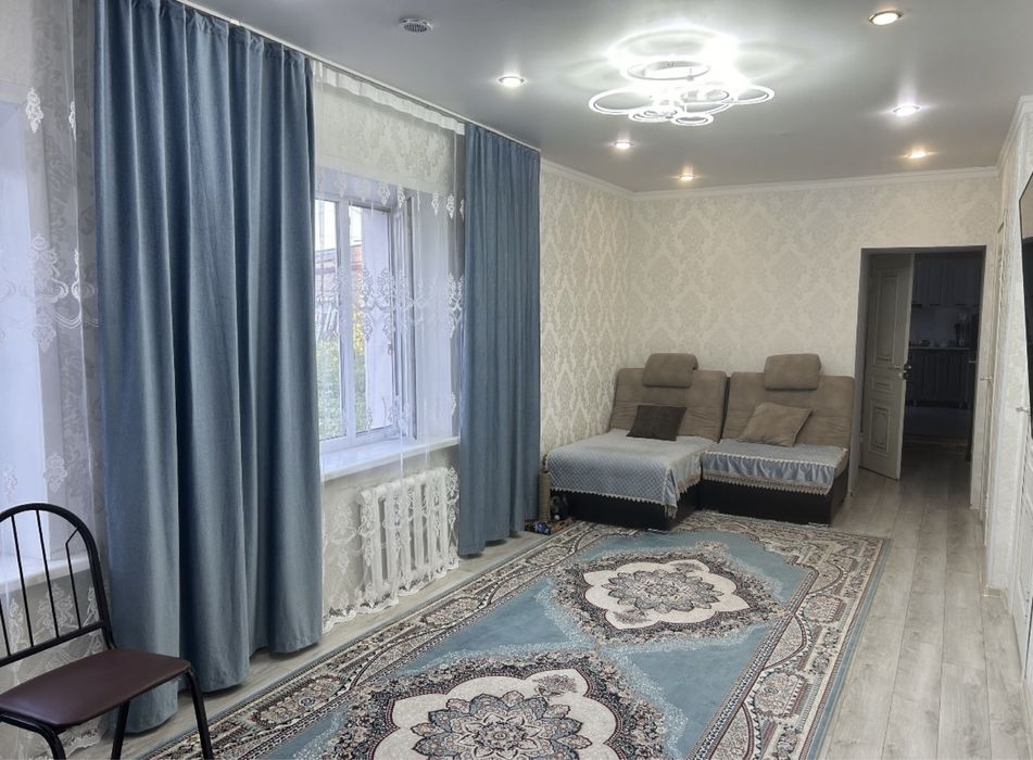 Продается дом возле ЦОНа (Пришахтинск)