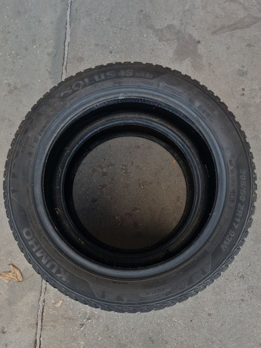 Всесезонни гуми 2 броя KUMHO Solous4s HA32 205 50 R17 дот 3223