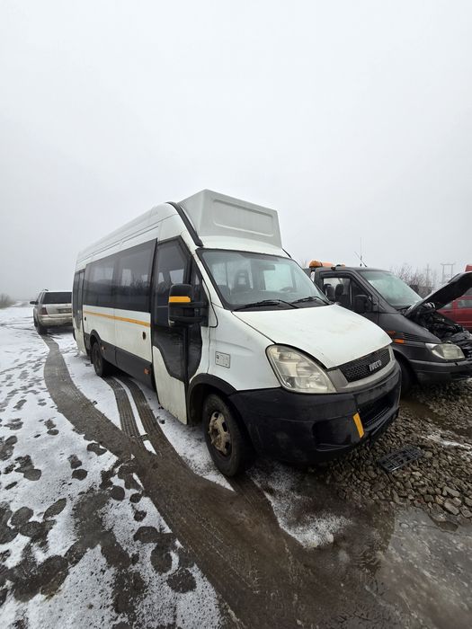 Cutie de viteză Iveco motor Iveco față completă Iveco portieră Iveco c