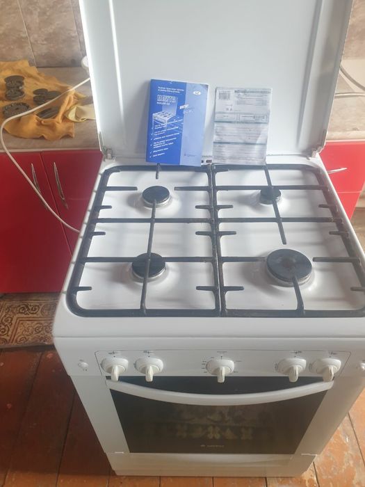 Срочно Продаётся газовая плита