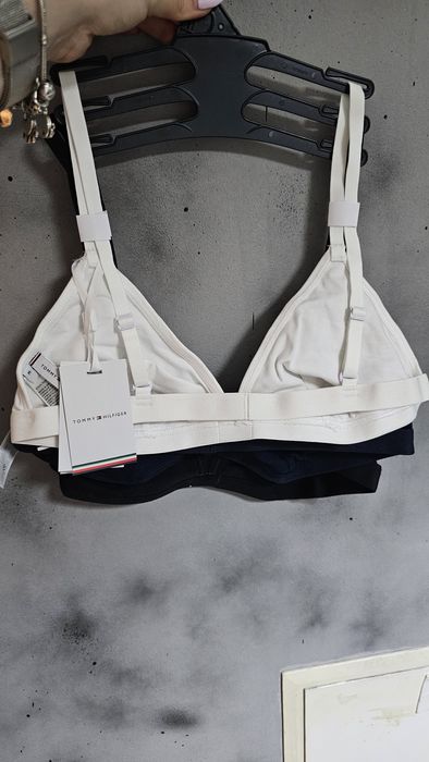 Сутиени Tommy Hilfiger