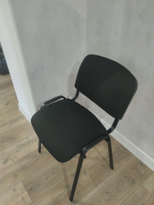 Продам стулья в городе