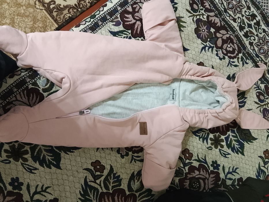 Продам комбез на девочку