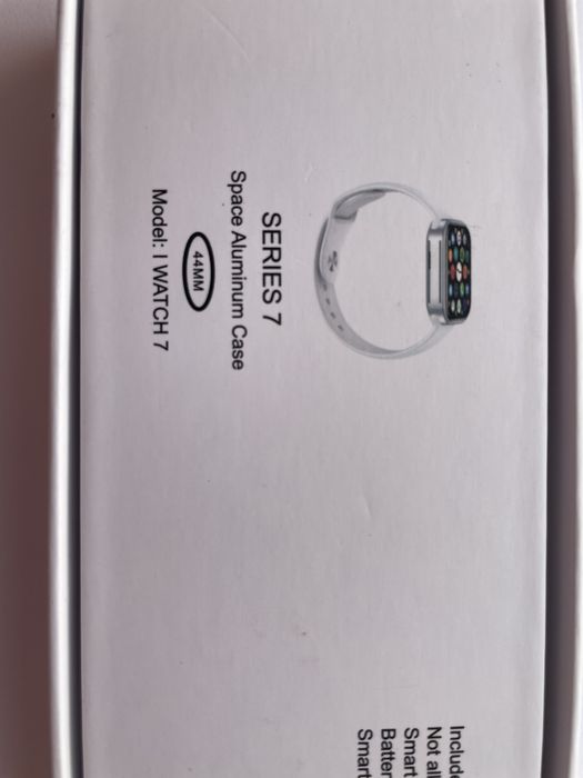 Продаю смарт часы l WATCH 7.