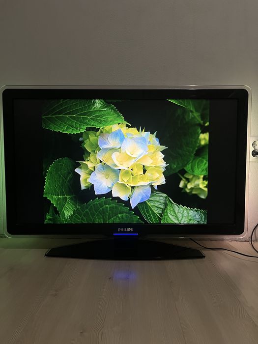 PHILIPS LCD Телевизор 42PFL7613D/12