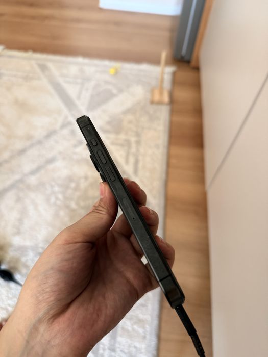Айфон 15 про 128 гб 81 емкость