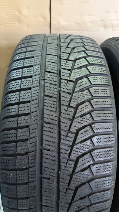 225/55/16 M+S 2 buc Hankook