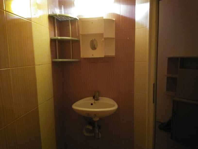 Дава се под наем Двустаен апартамент в Бургас, Възраждане - 55 кв.м за 175 € - Снимка #5